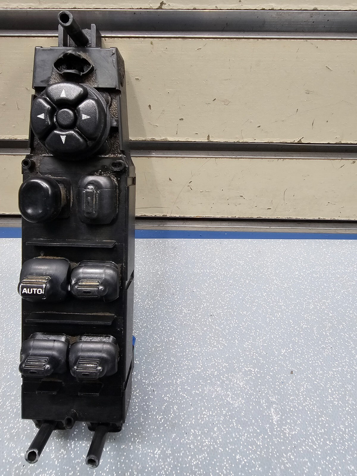 01-09 Ram Dakota Durango Left Driver Master Power Window Switch Assembly Black
