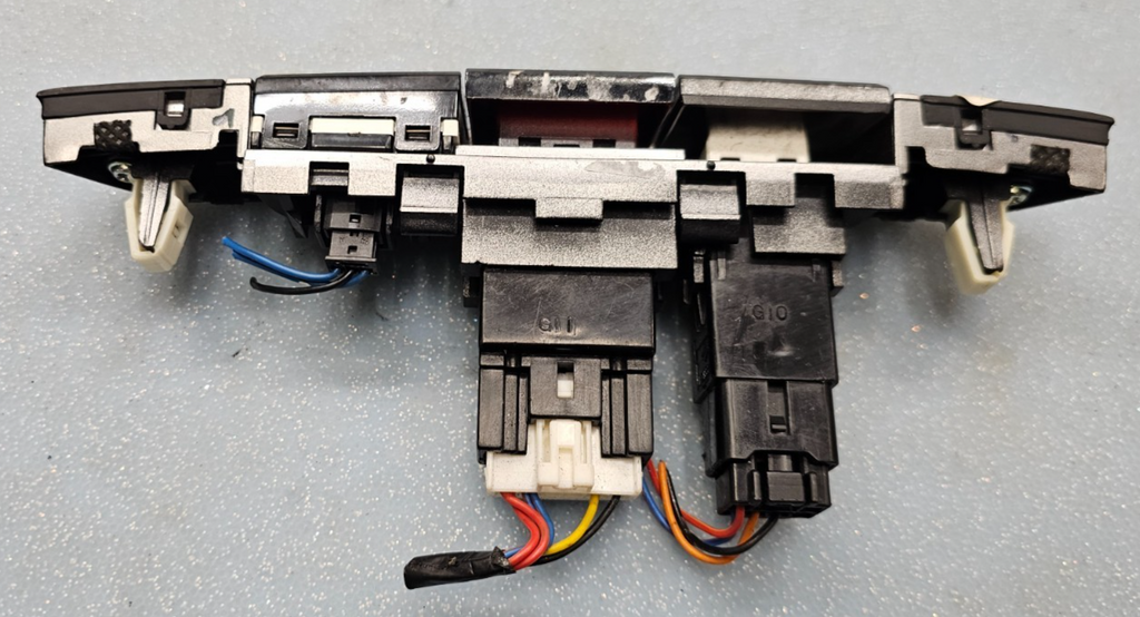 🔥10-15 Hyundai Tucson Emergency Hazard Ligth Switch Active ECO Button Black