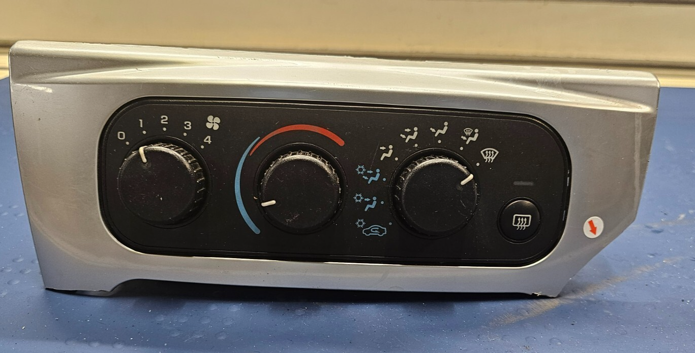 🔥01-06 Stratus Sebring Dash A/C Defrost Heater Temperature Climate Control OEM