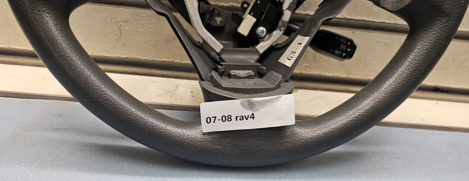 🔥06-12 TOYOTA RAV4 LEFT DRIVER STEERING COLUMN WHEEL COVER LEATHER GRAY OEM