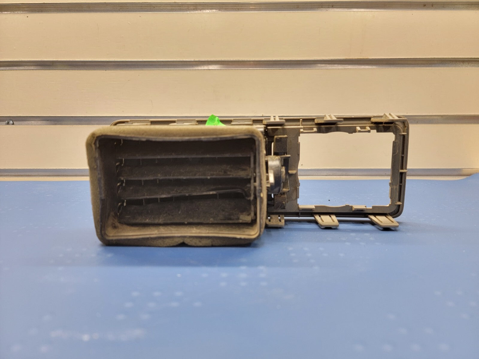 🔥2009-2012 DODGE RAM  A/C AIR VENT OUTLET HEADLIGHT SWITCH OEM