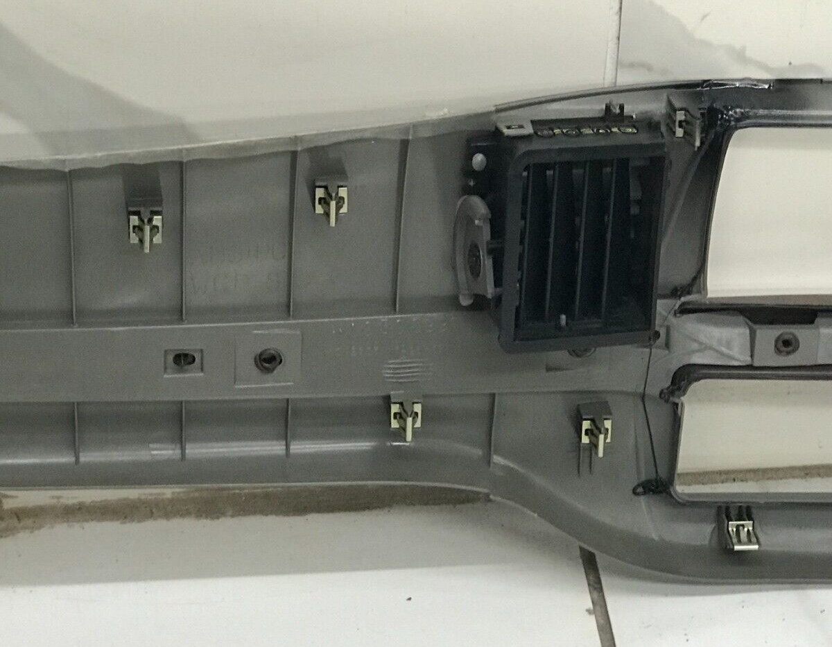 00-05 CHEVY IMPALA Dash Instrument Cluster Bezel Radio Speedo Gauge Trim Gray C7