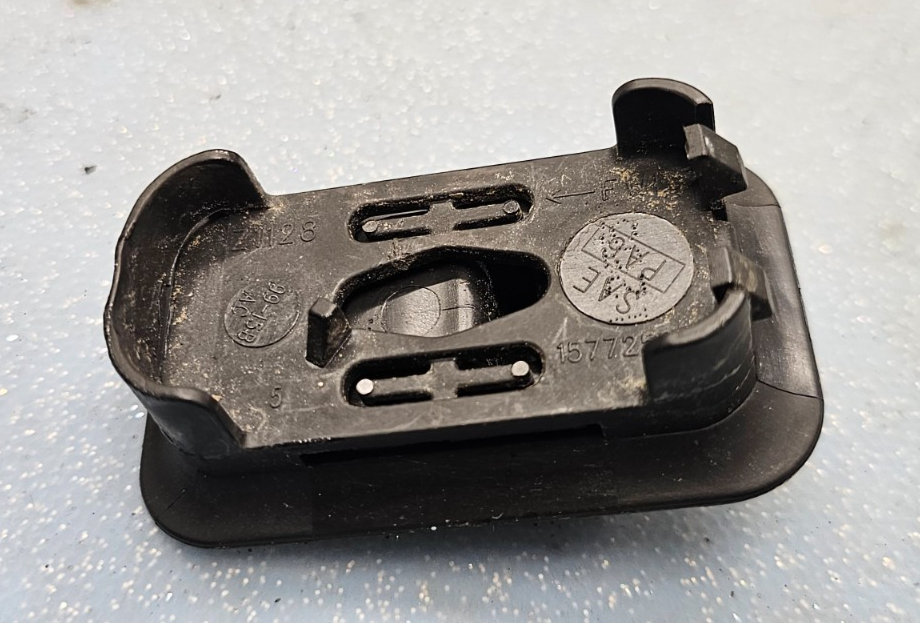 🔥99-06 Silverado Sierra Suburban Tahoe Front Side Door Lock Lever Slide Black