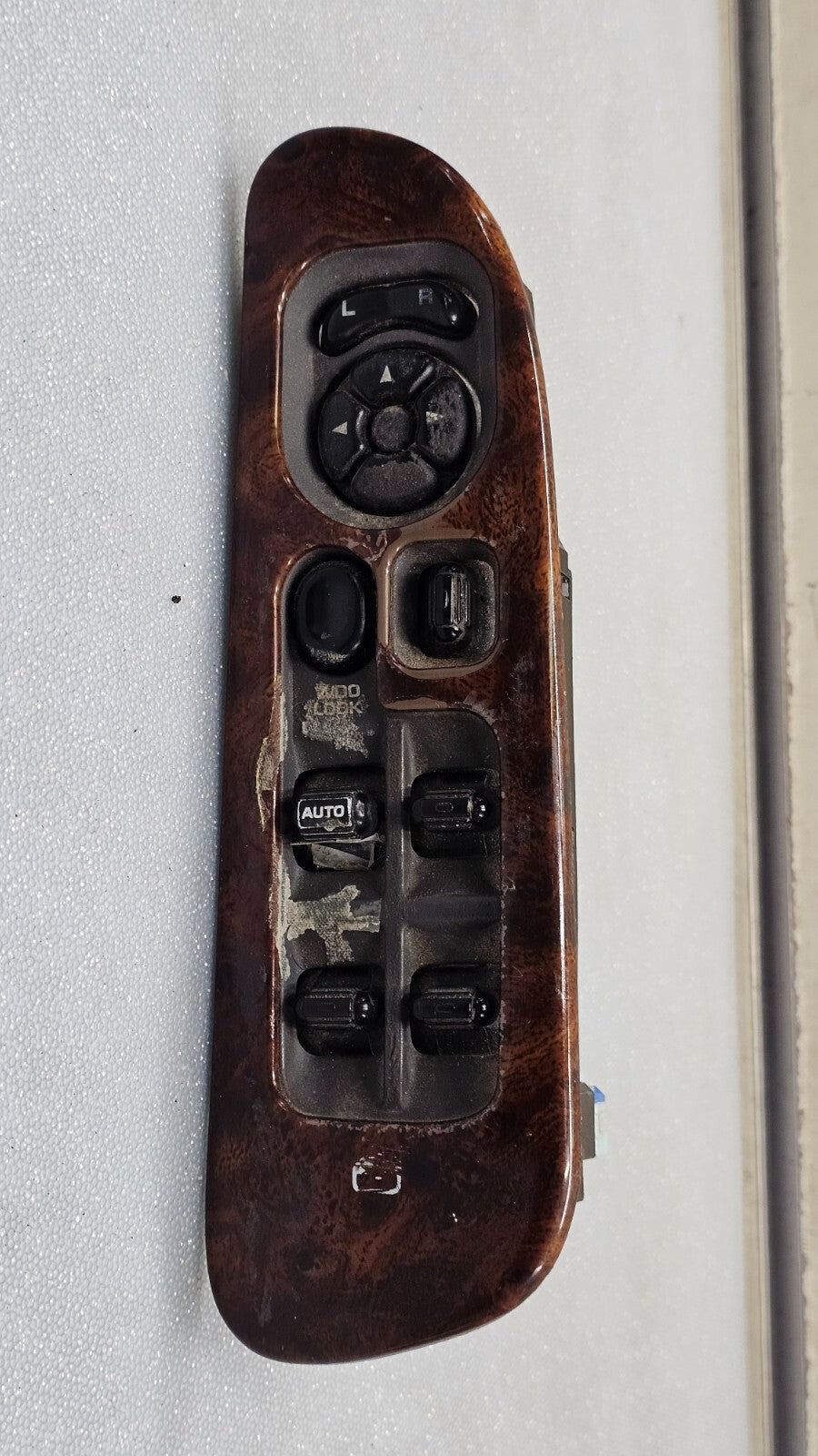 03-09 DODGE RAM 1500 2500 Front Left Driver Power Master Window Switch Wood OEM
