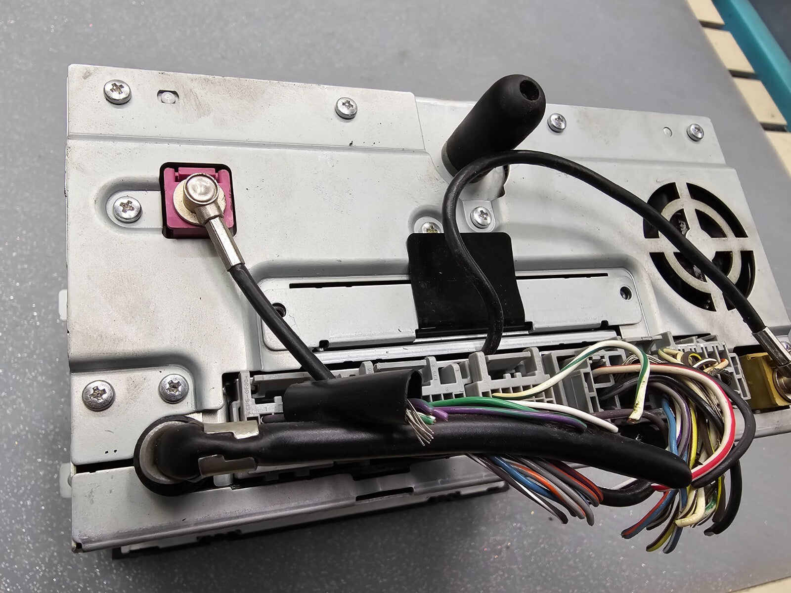 🔥10-12 Ford ESCAPE F-150 Explorer Radio Receiver Player AM-FM-CD Navigation