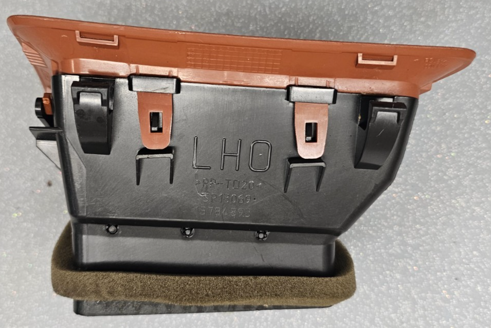 🔥08-12 CHEVY MALIBU DASH LEFT DRIVER MASTER A/C AC AIR VENT HEATER PANEL RED