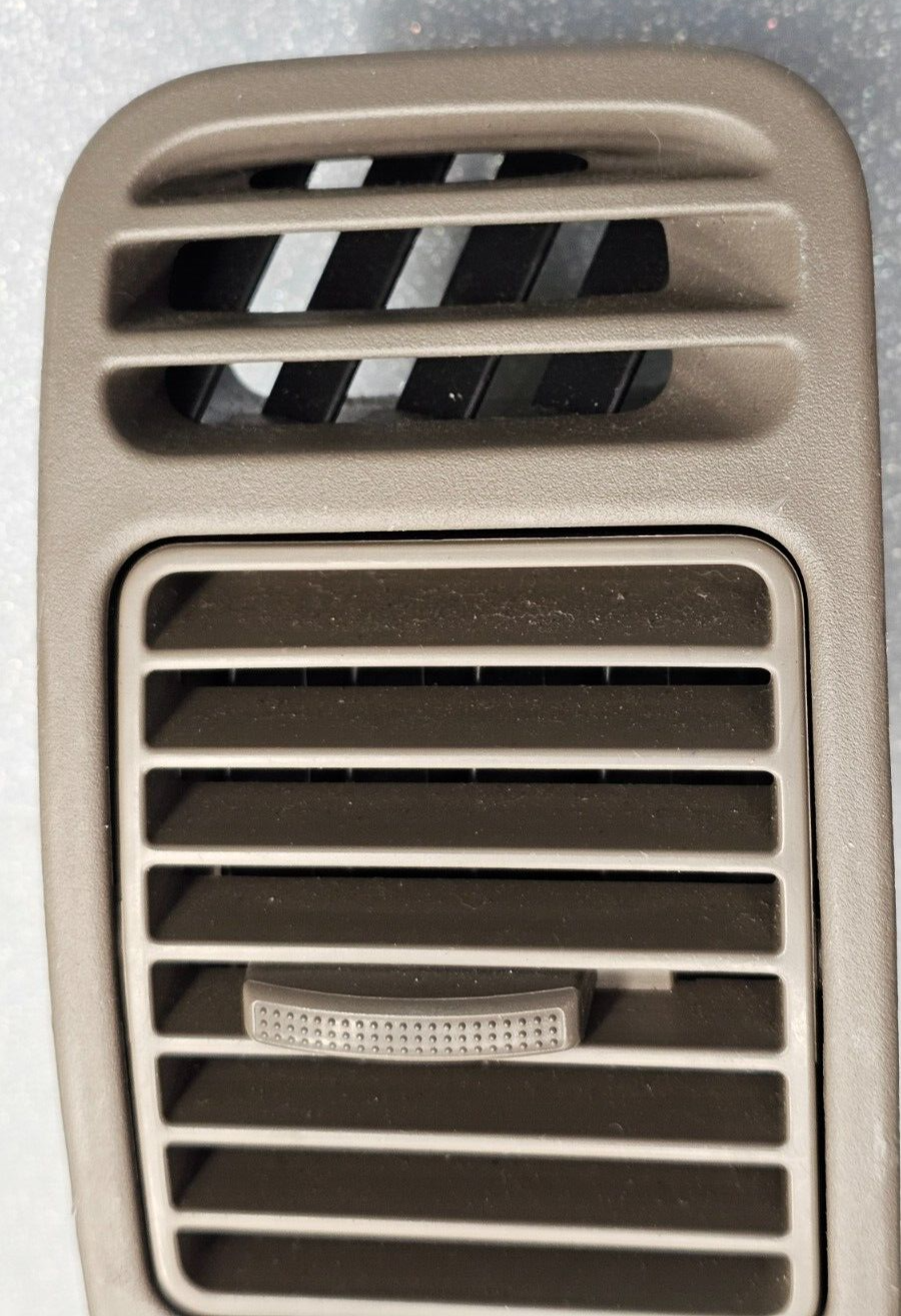 🔥01-05 Honda Civic Dash Right Passenger AC Air Vent Heater Conditioning Tan