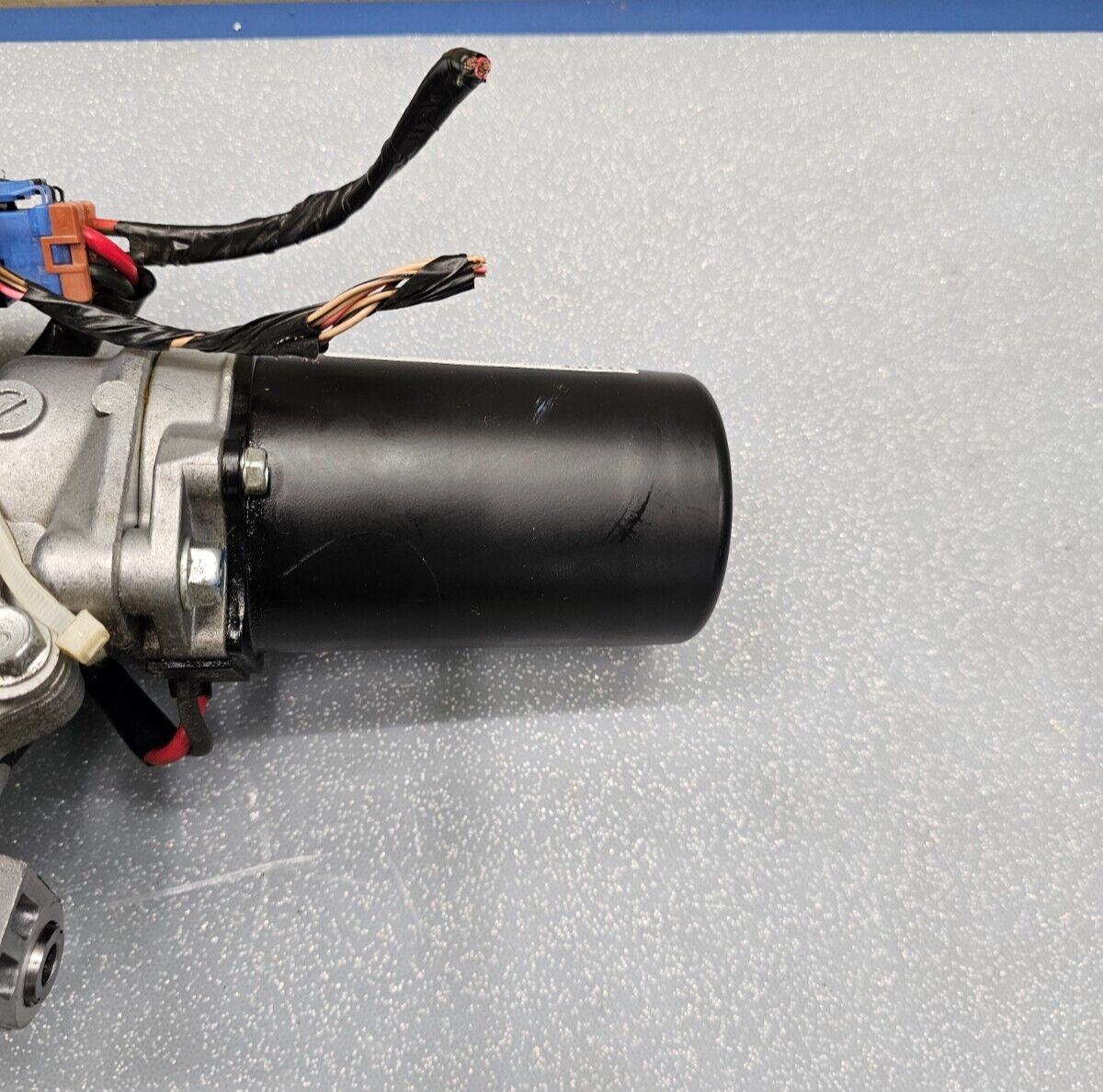 03-07 Saturn Ion 05-10 Cobalt HHR Electric Steering Pump Power Motor Assist OEM