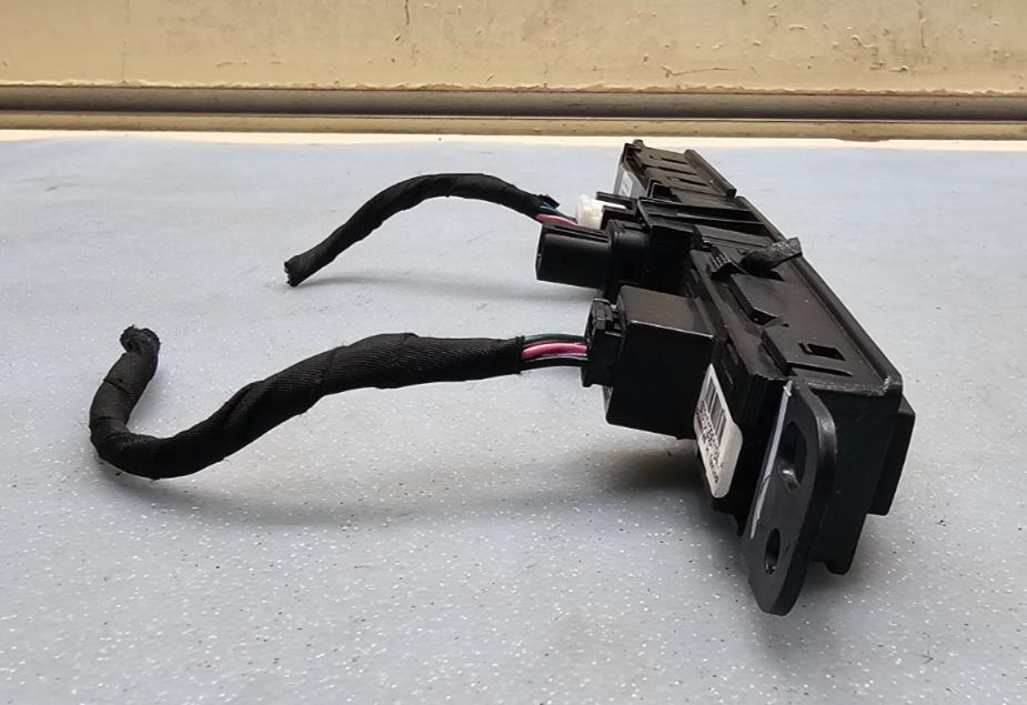 🔥09-12 Chevy Traverse Center Dash Panel Hazard Control Switch Unit Black SW55