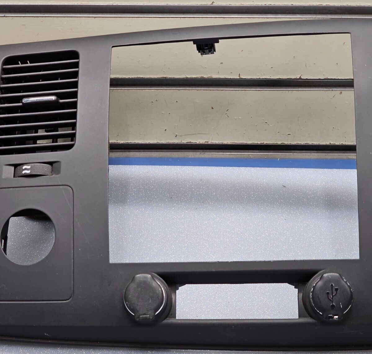🔥07-14 Silverado SIERRA Center Dash Radio Bezel AC Climate Trim Panel BLACK B6