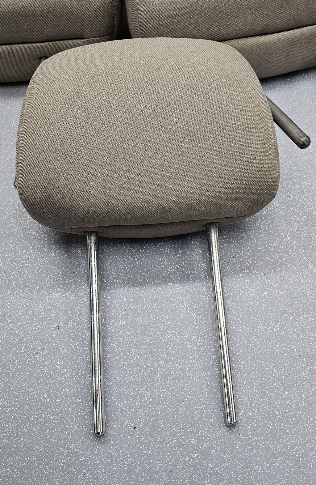 🔥05-12 Ford Escape MARINER Seat HEADREST 2nd Row Rear SET: 3 Cloth TAN
