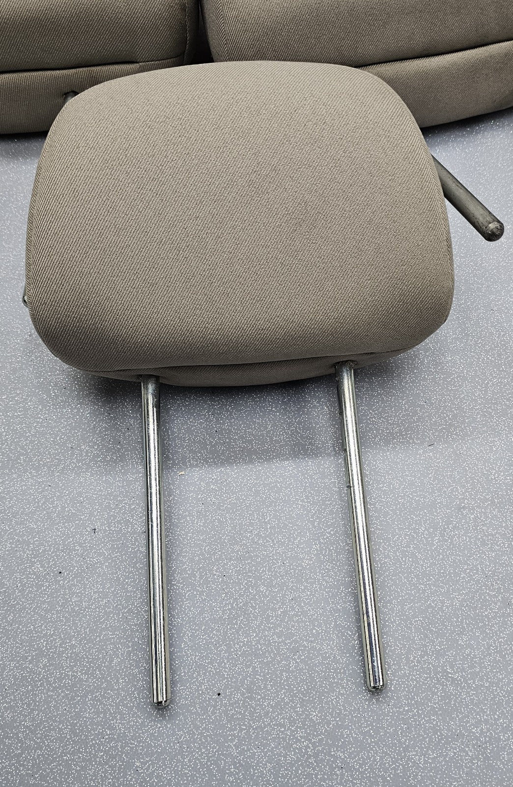 🔥05-12 Ford Escape MARINER Seat HEADREST 2nd Row Rear SET: 3 Cloth TAN