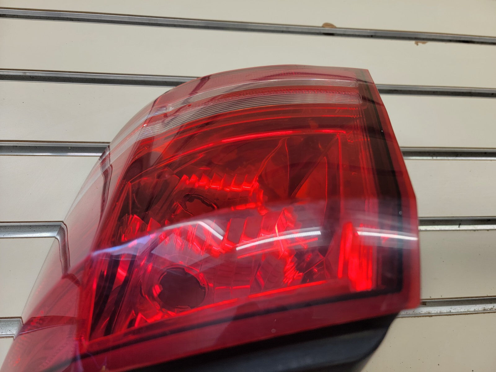 🔥 2008-2011 Dodge Journey Tail Light taillight Lamp right passenger side