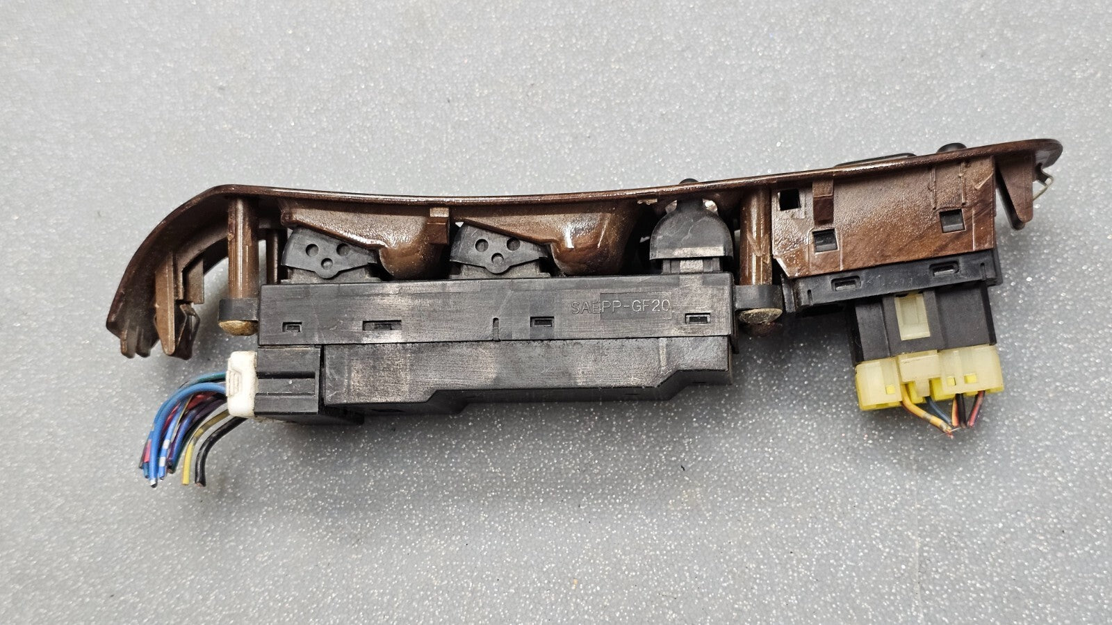 🔥00-04 Legacy Outback Left Driver Master Window Door Control Switch Bezel Wood