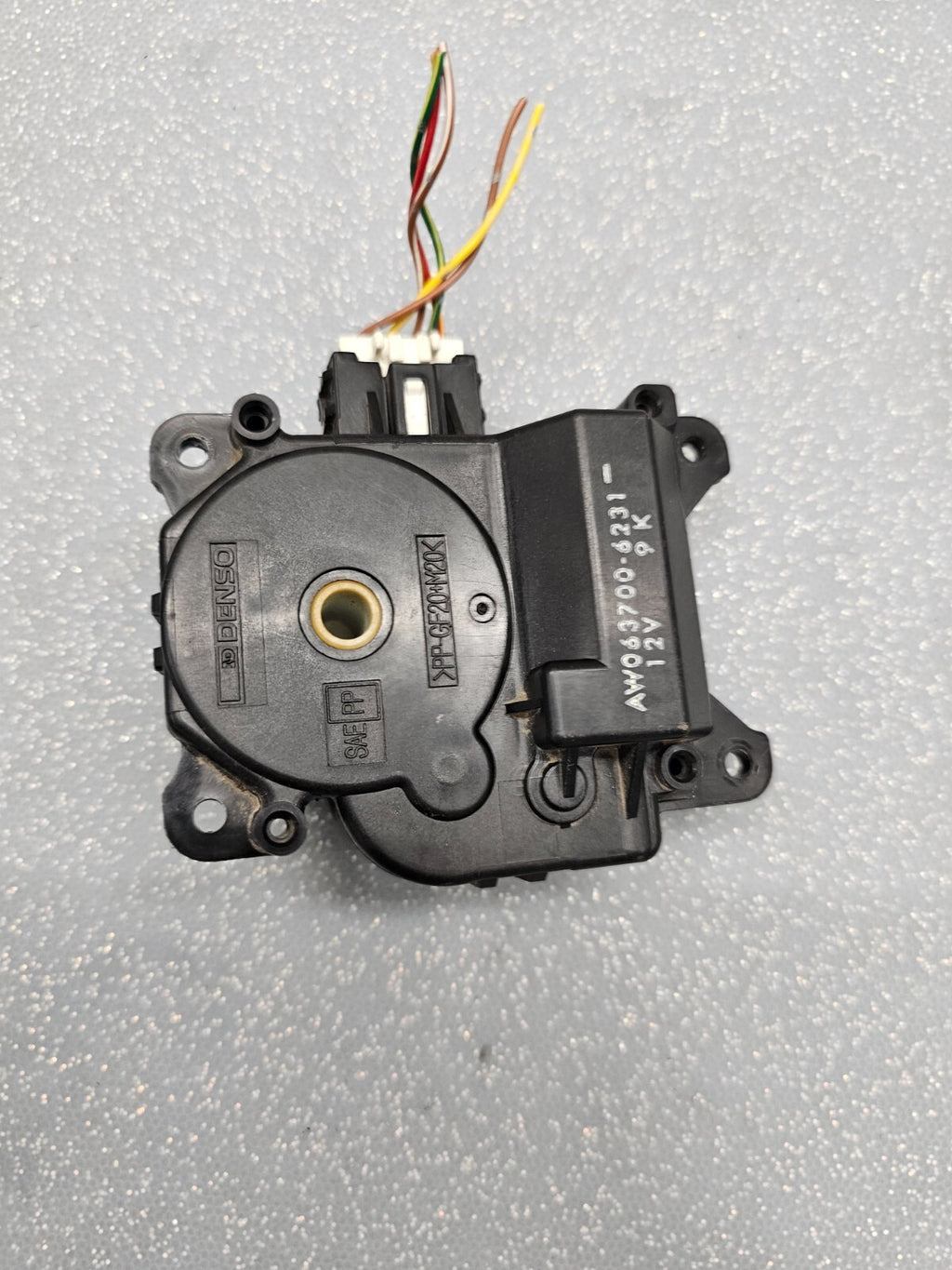 🔥04-12 MITSUBISHI GALANT DENSO AC HEATER BLEND DOOR FLAP CONTROL ACTUATOR OEM