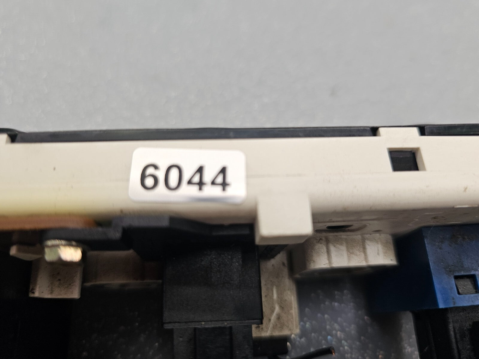 95-04 RANGER EXPLORER DASH HEATER CLIMATE CONTROL TEMPERATURE UNIT CONDITIONING