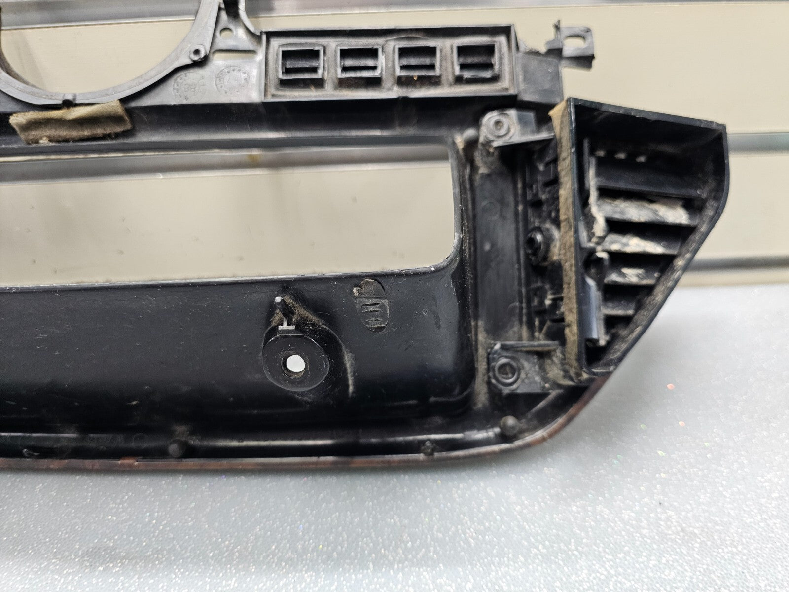 87-91 Ford F150 BRONCO Dash Instrument Cluster Bezel Speedo Gauge Trim Wood C11