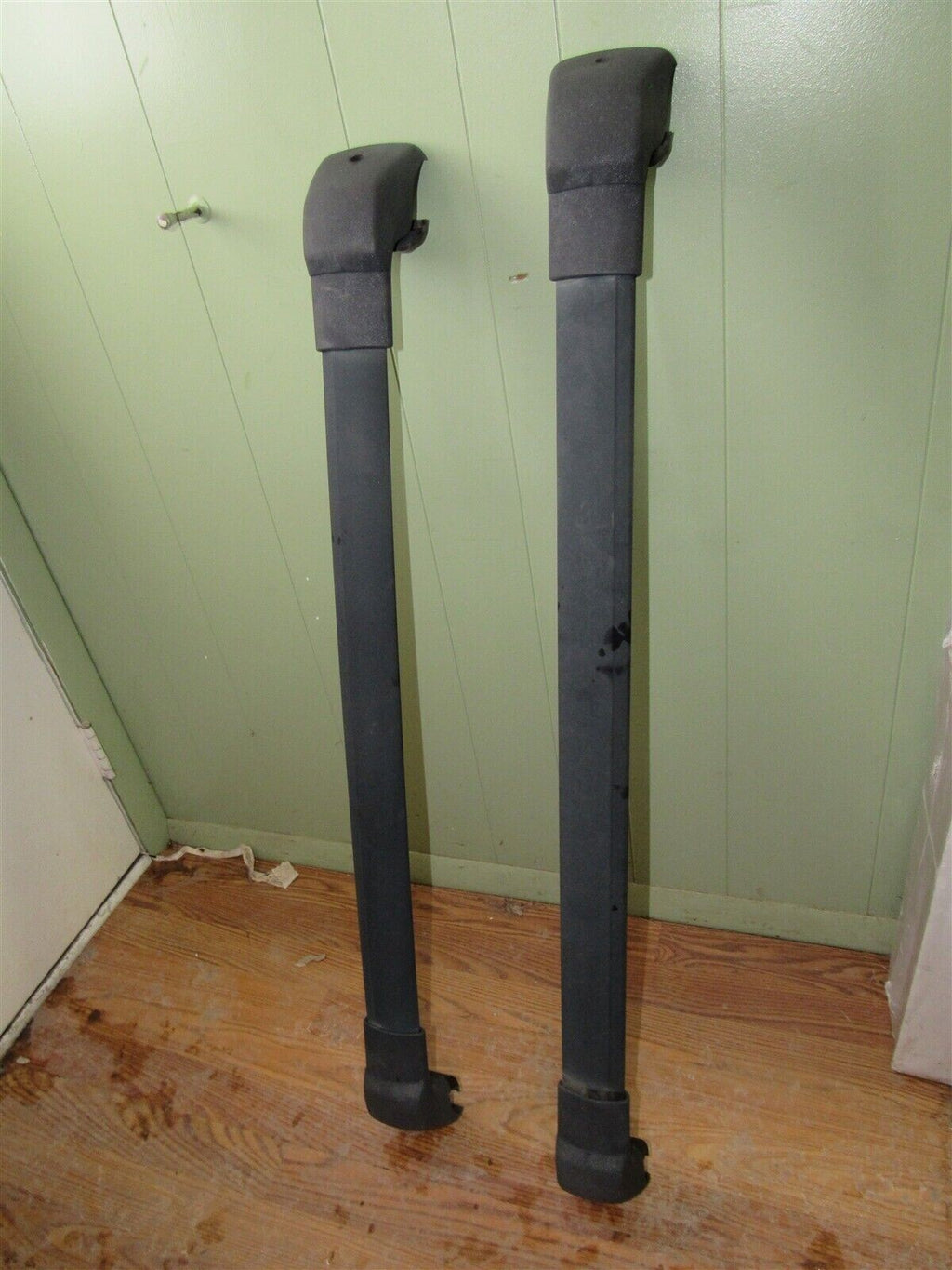 🔥03-08 Subaru Forester - Roof Rack OEM Cross Bar Set Tie Down Rail