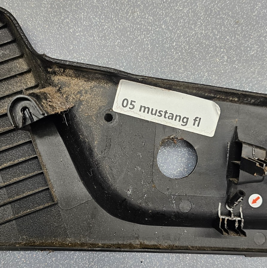 🔥05-08 Mustang Front Left Driver Seat Trim Switch Bezel Shield Assembly Black