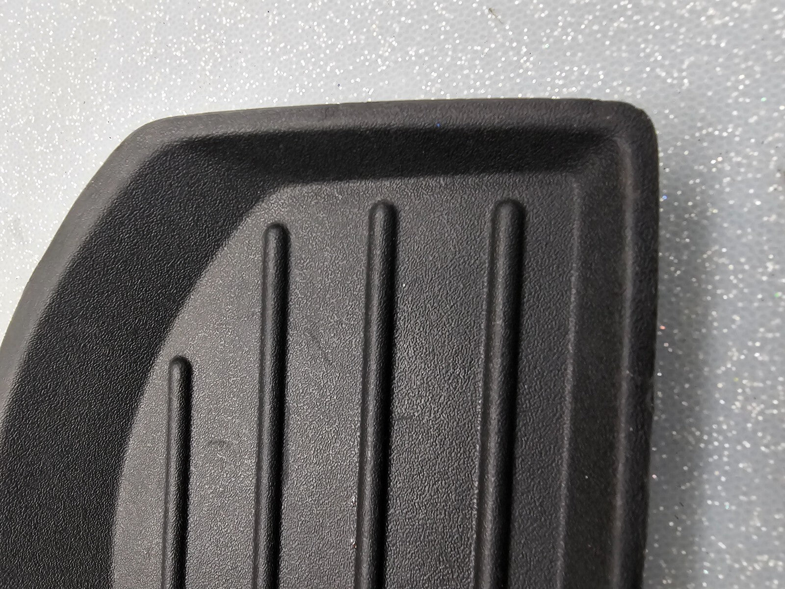 🔥07-10 EDGE Upper Dash Rubber Coin Tray Storage Mat Rubber Liner Console Black