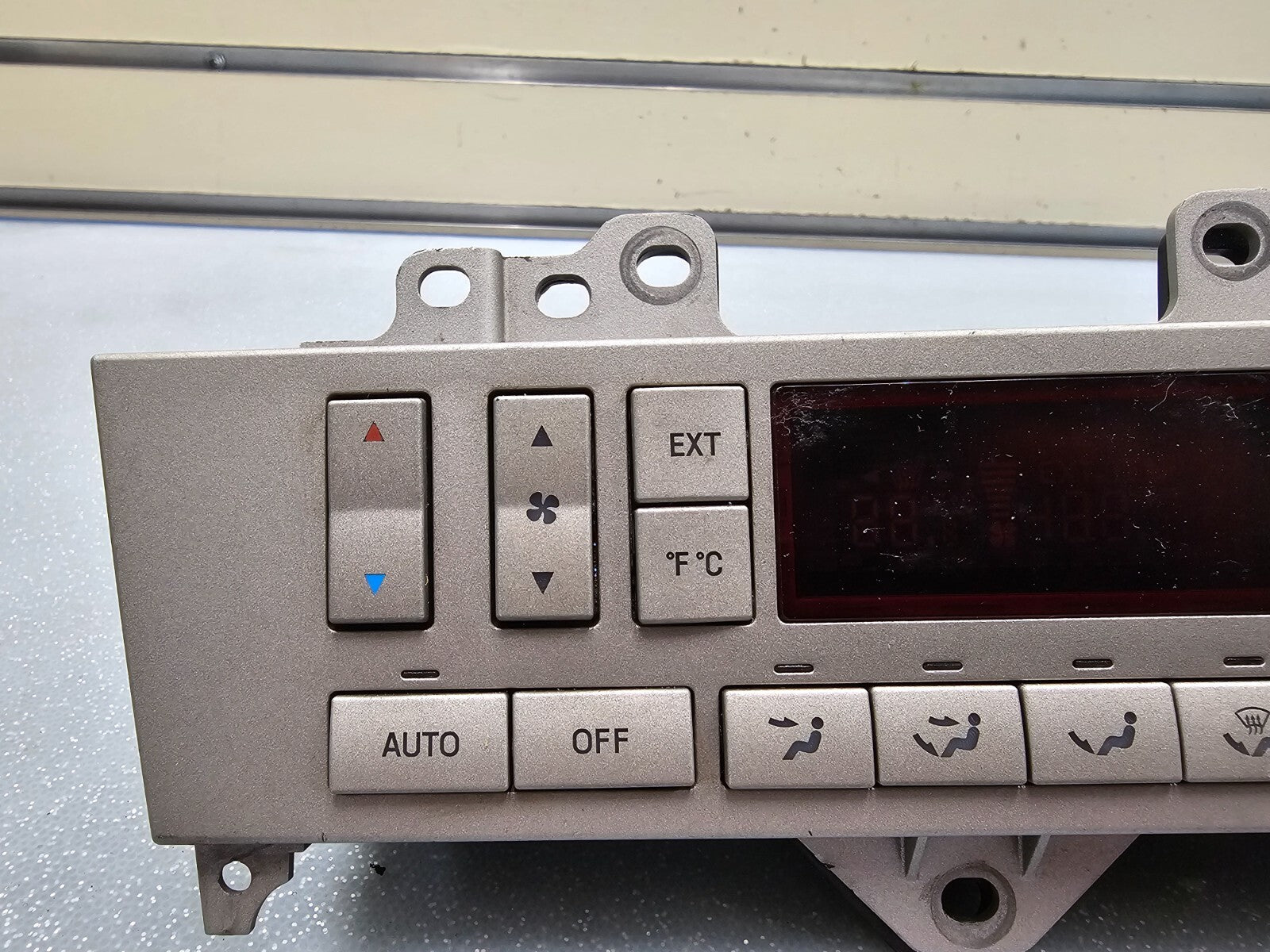 03-05 Aviator Dash Heater Filter Climate Temperature Control Panel Conditioning