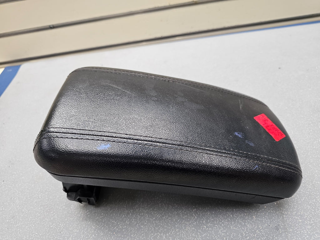 🔥2010-2013 Kia Forte Koup Center Console Leather Lid Arm Rest Storage Black OEM