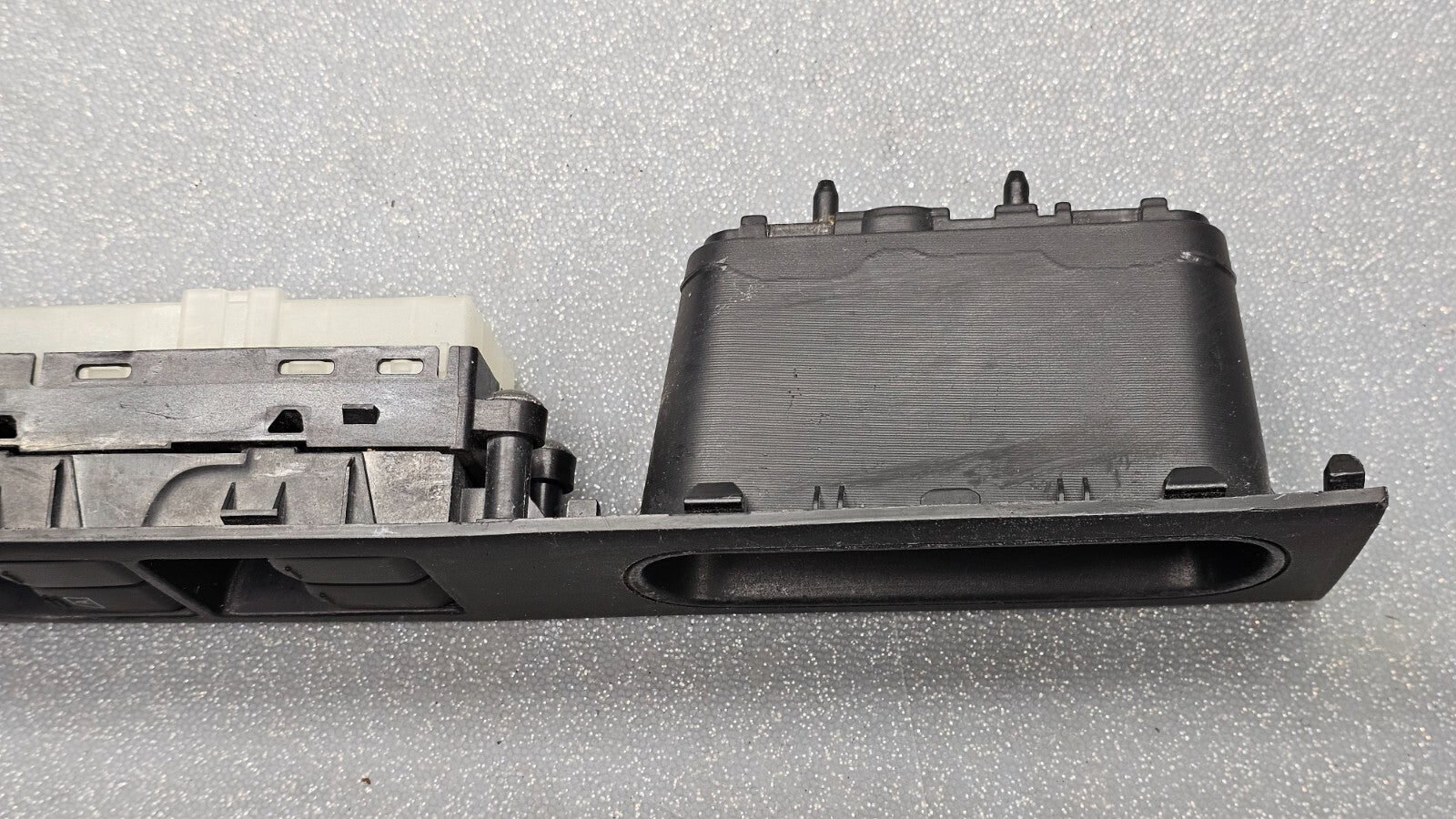 07-10 Nissan Sentra Front Left Driver Master Power Window Switch Assembly Black