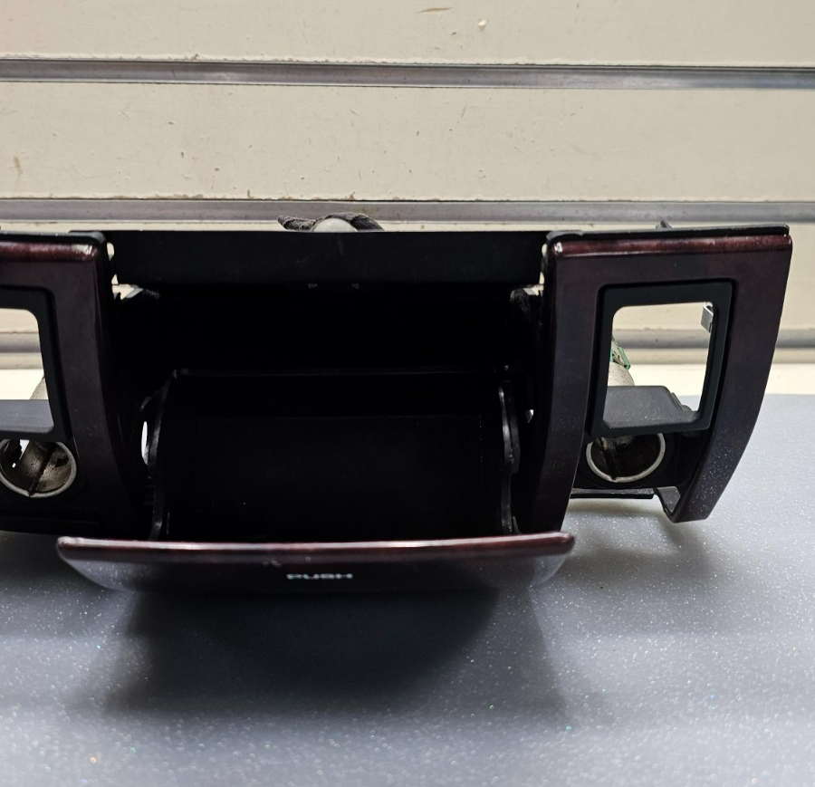 🔥99-04 Jeep Grand Cherokee WJ  Dash Ash Tray Heated Seat Burled Wood
