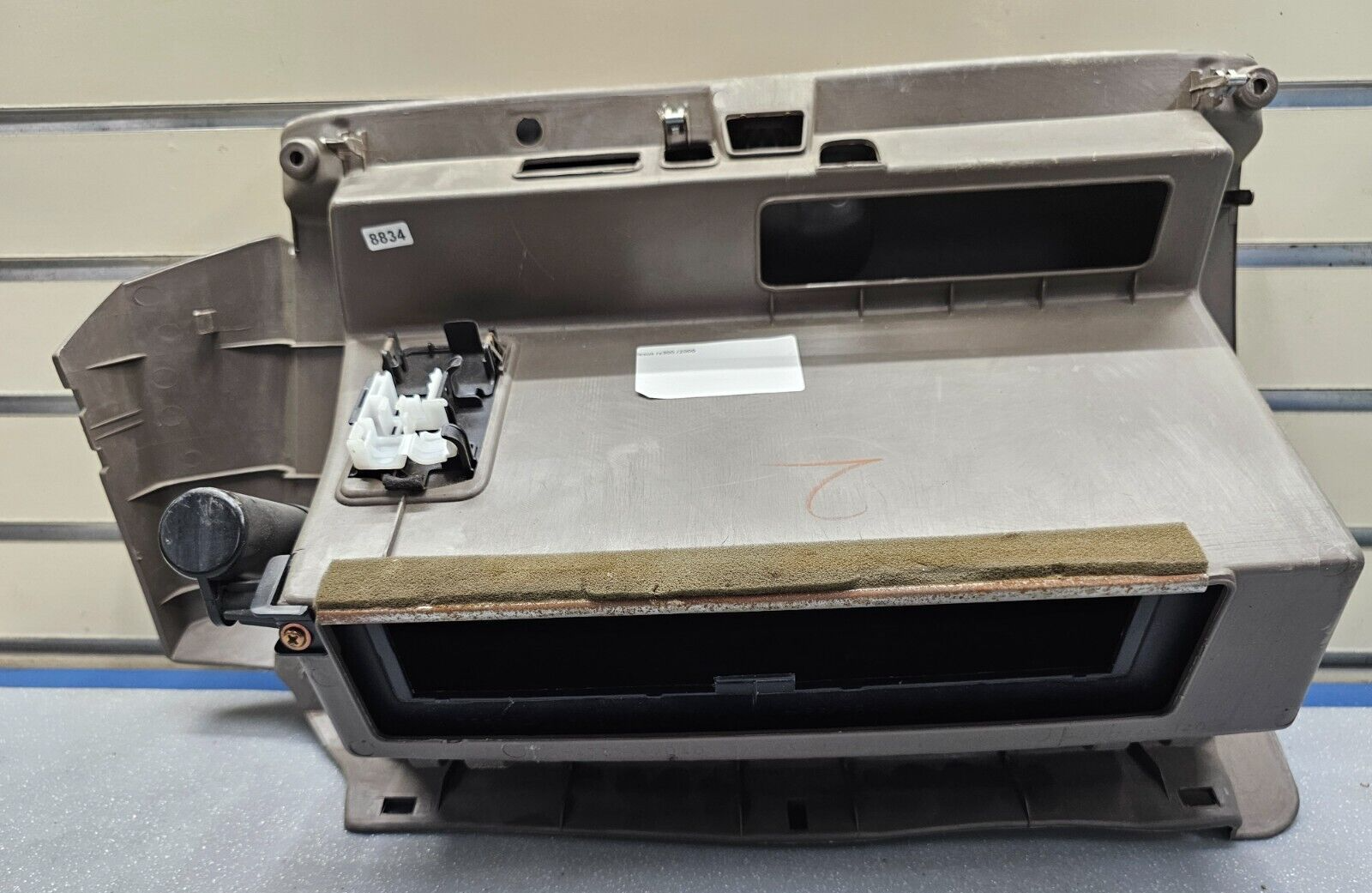 🔥99-03 Lexus RX300 XU10 Front Dash Glove Box Storage Compartment Assembly Tan