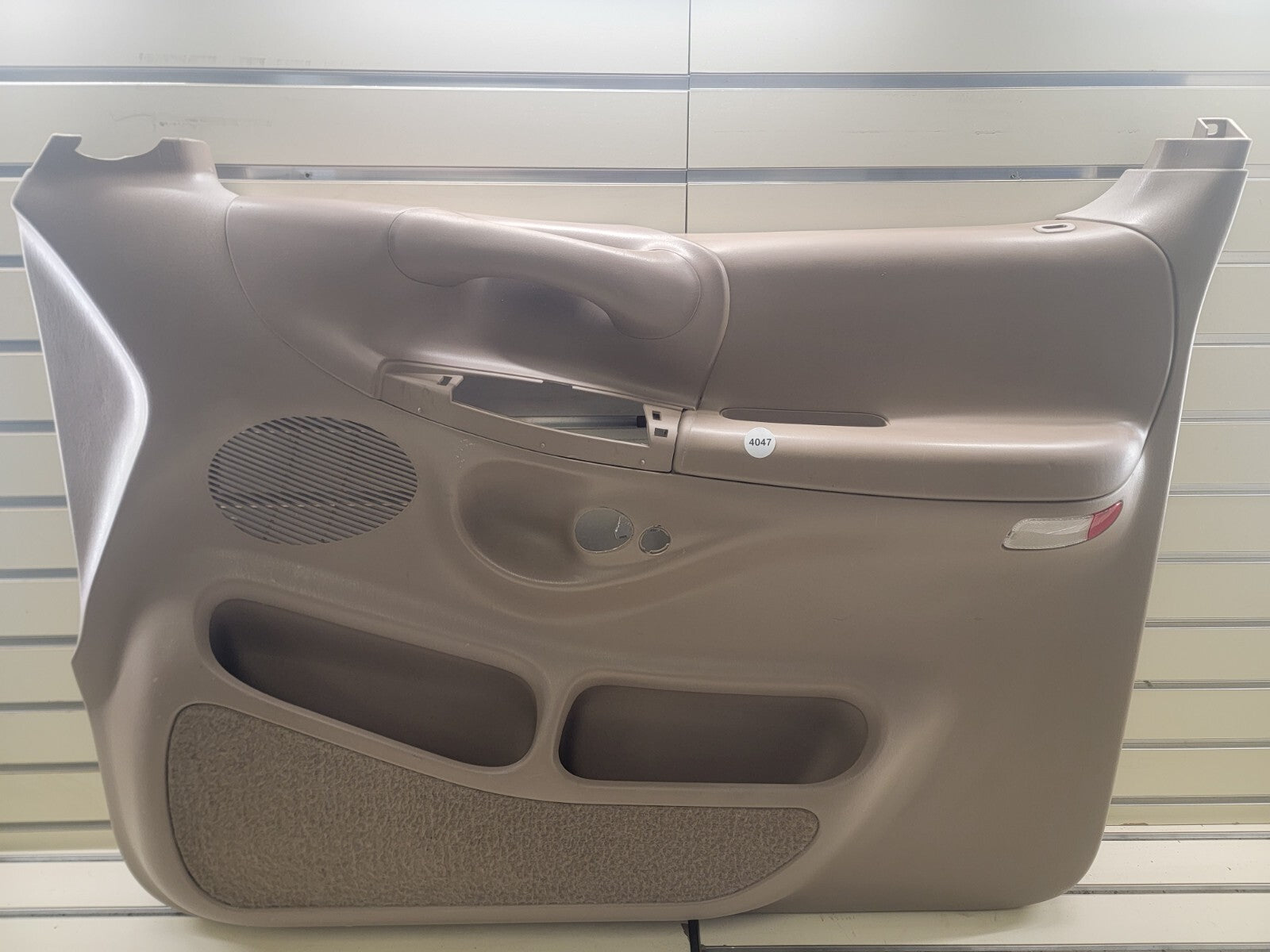 🔥1997-1998 Ford F-150 interior Door Panel trim passenger Side right auto TAN