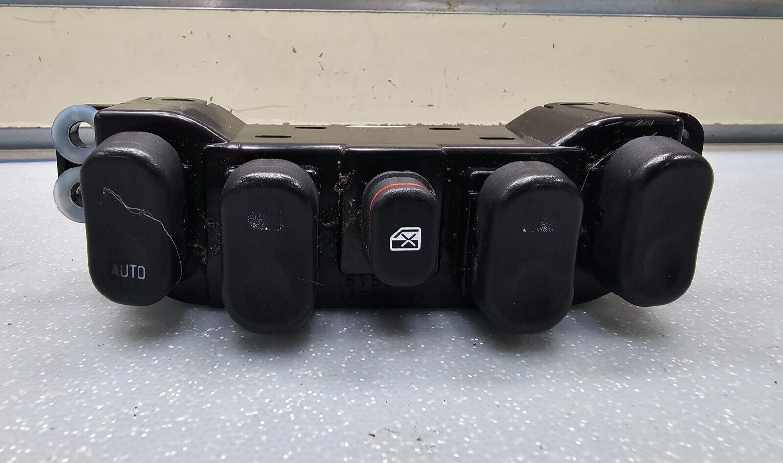 🔥05-06 Equinox Left Driver Master Power Window Door Switch Black Assembly OEM