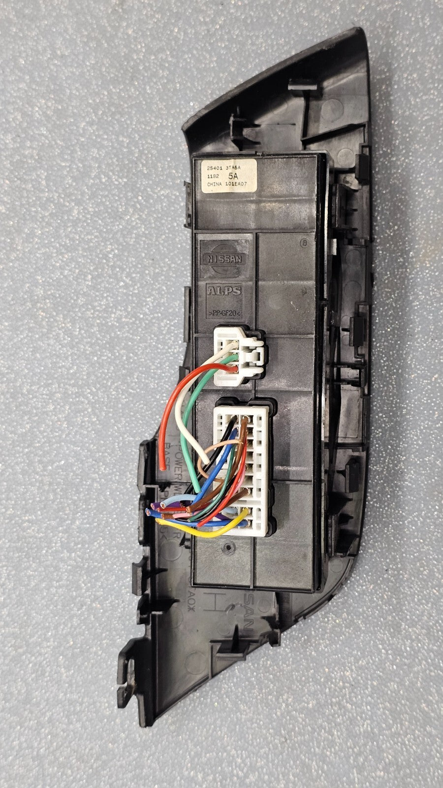 13-18 Altima Left Driver Power Master Door Window Control Switch Assembly Black