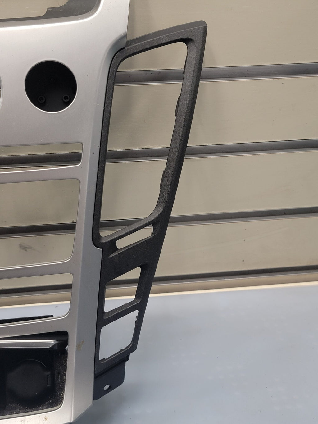 🔥2008-2013 Cadillac CTS Radio Control Panel trim bezel SILVER B44