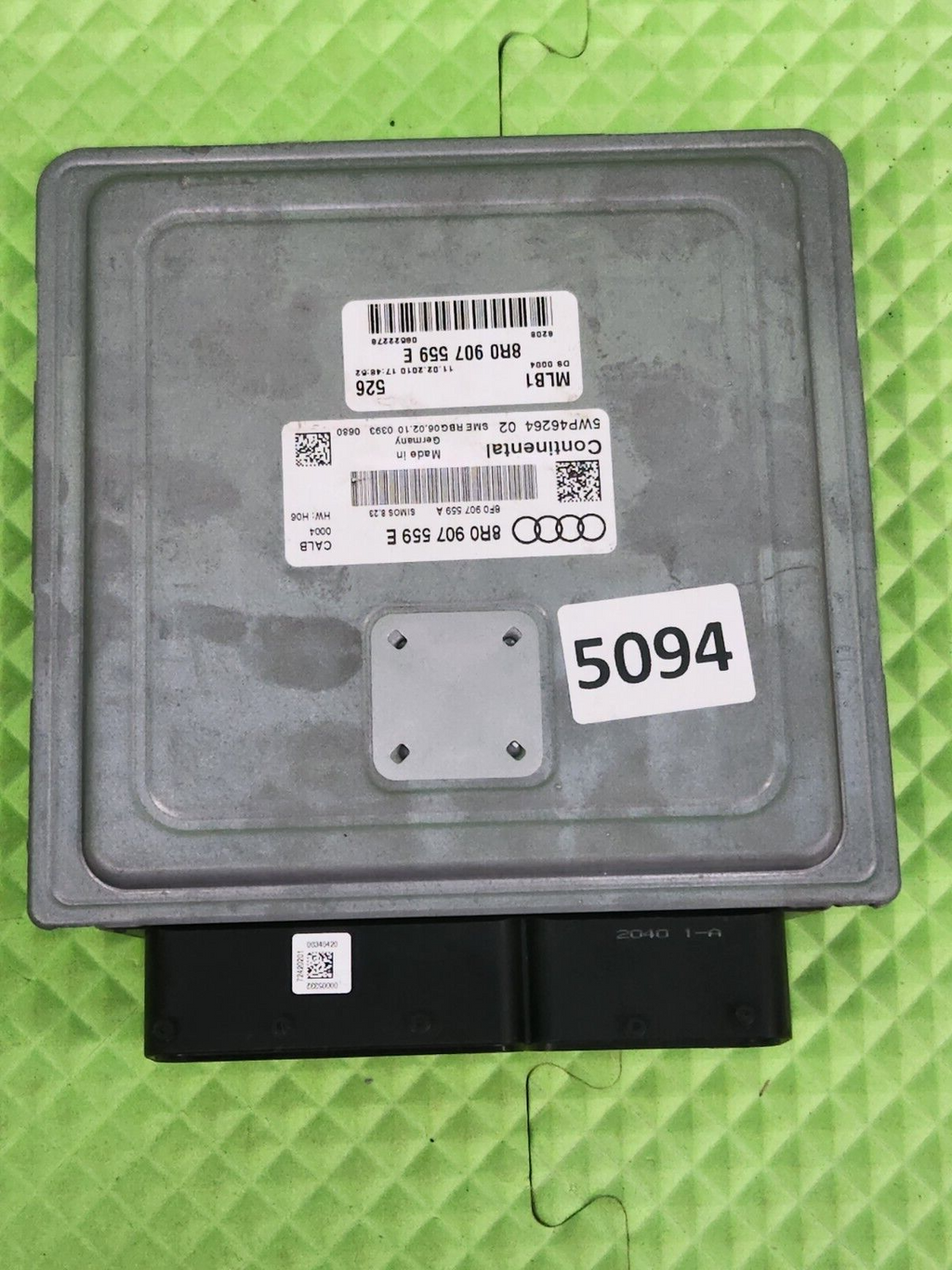 2010 AUDI Q5 Engine Control Module