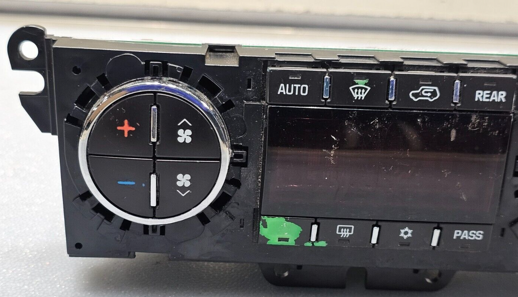 🔥07-12 Outlook Acadia Dash AC Heater Temperature Climate Control Conditioner