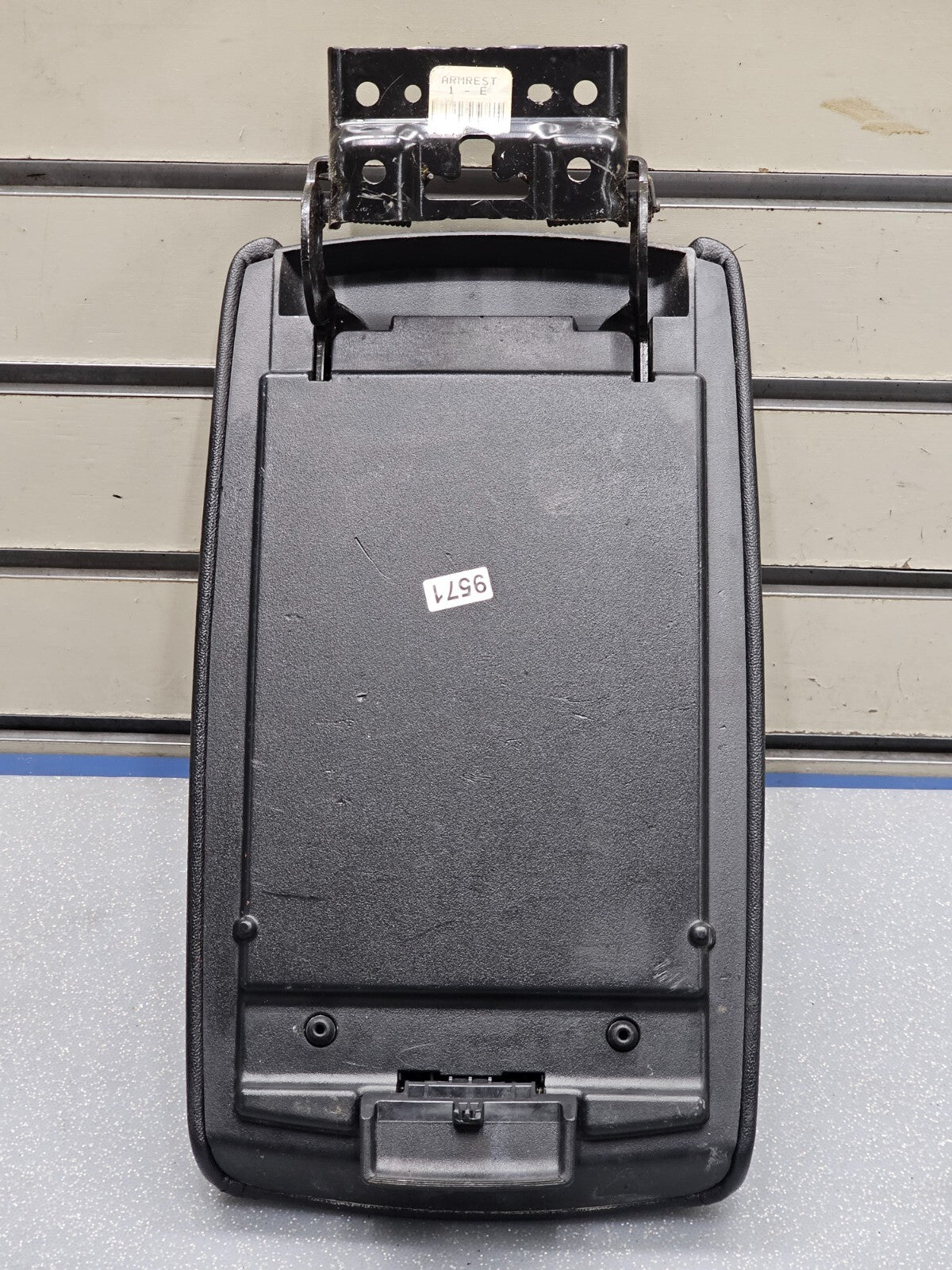 🔥09-13 Mazda 6 Center Console Leather Armrest Lid Top Pad Assembly Black OEM