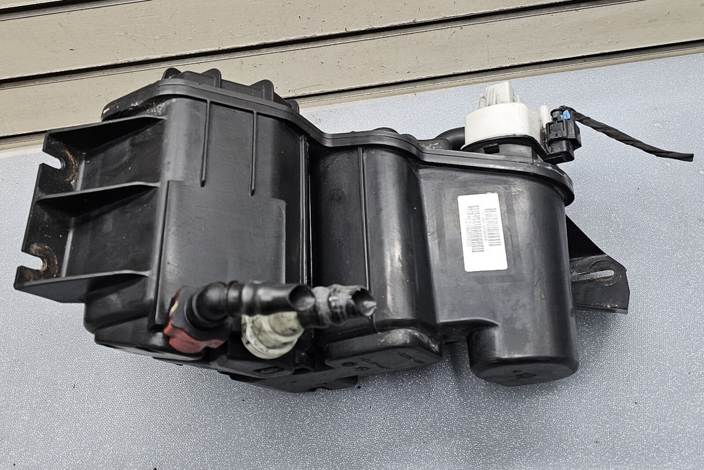 🔥13-16 Dodge Dart Chrysler 200 Jeep Cherokee Fuel Charcoal Vapor Canister 2.4L