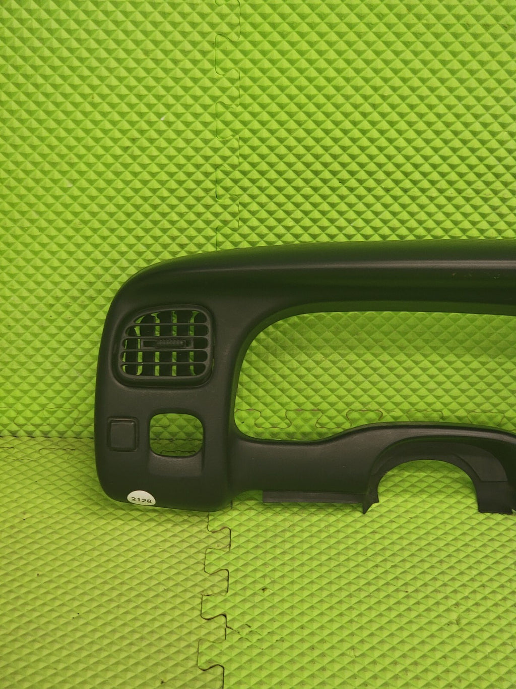 🔥98 - 00 Dodge Dakota & Durango Dash Trim Radio Gauge Cluster Bezel black C30
