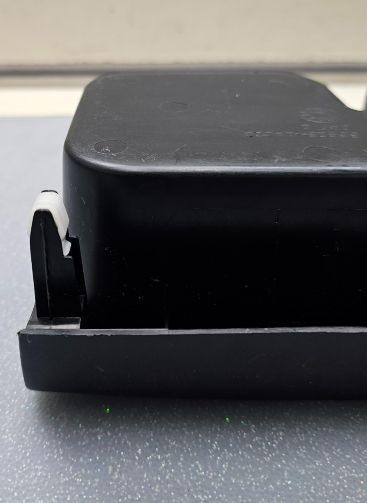 🔥02-05 Toyota Camry Storage Compartment Cubby Tray Bin Lower Instrument Panel