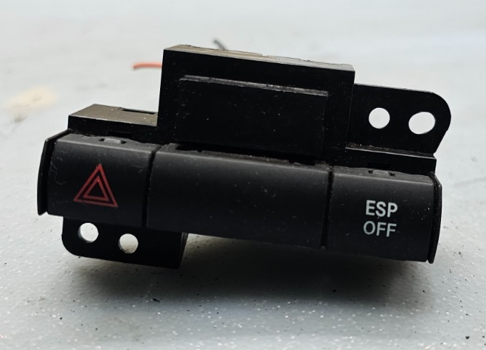🔥05-10 Chrysler 300 Grand Caravan Hazard Warning Light Control Switch Black OEM