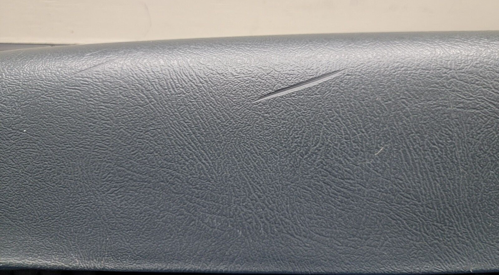 99-02 Chevrolet GMC Silverado Tahoe Front Right Door Armrest Handle graphite H1
