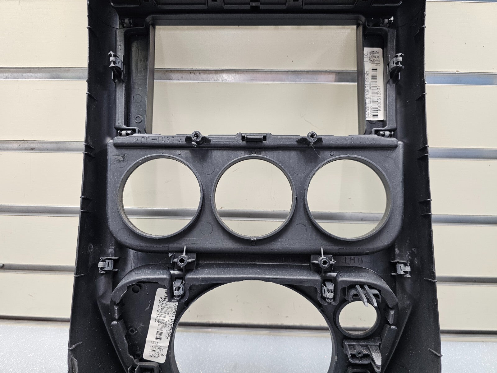 🔥03-06 Honda Element Center Dash Radio Surround Bezel Trim Panel Climate Silver