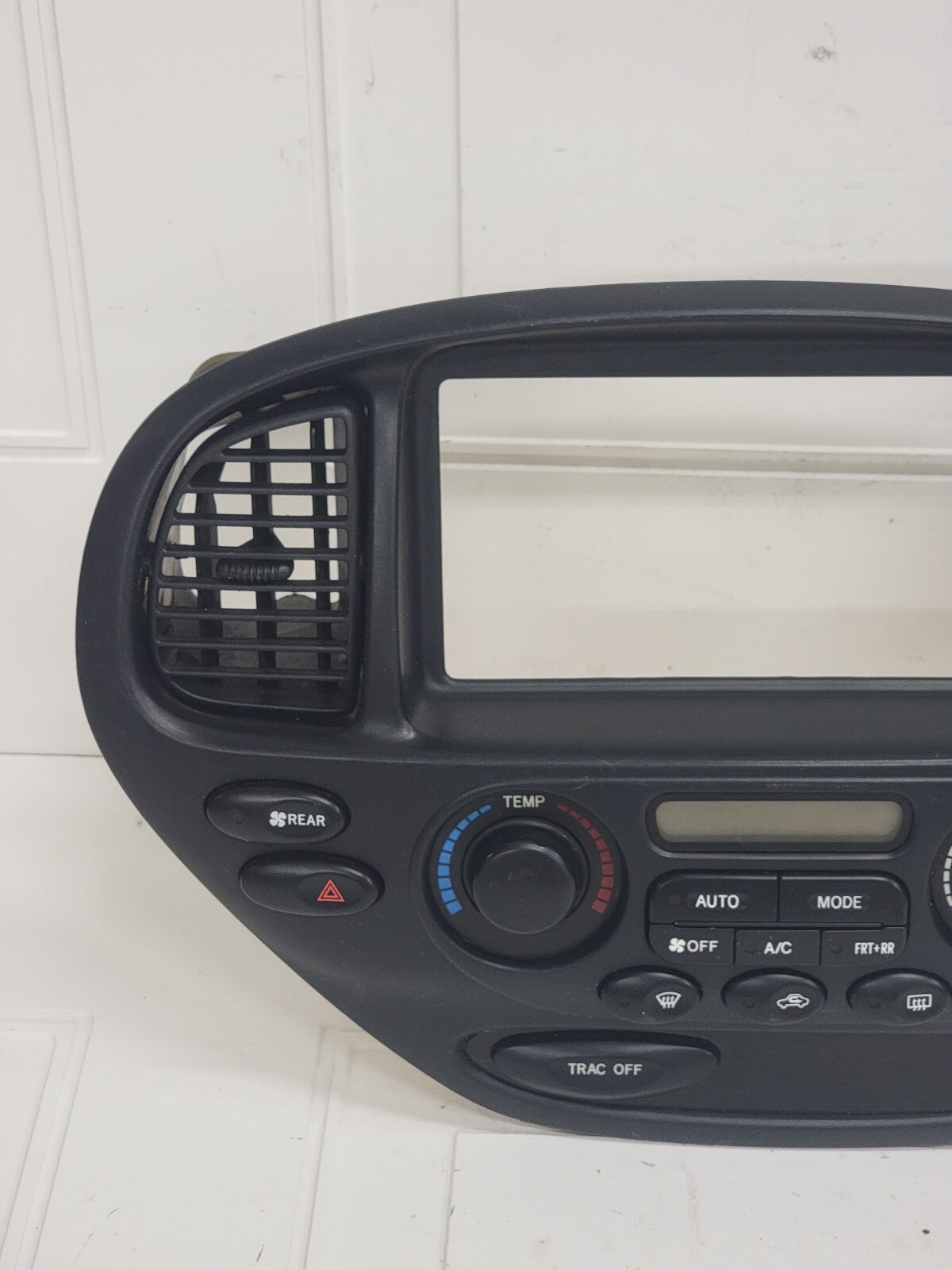 🔥2003-2004 Toyota Sequoia SR5 4x4 heater AC control with skid switch