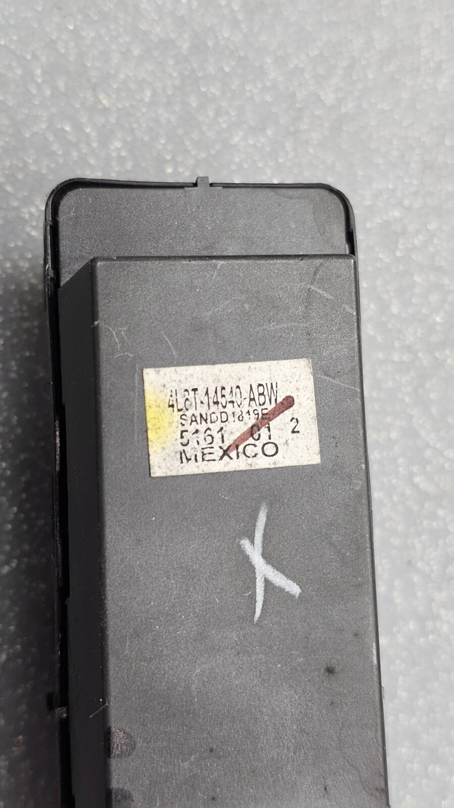 🔥01-07 Escape Mariner Tribute Front Left Driver Master Door Window Switch Black