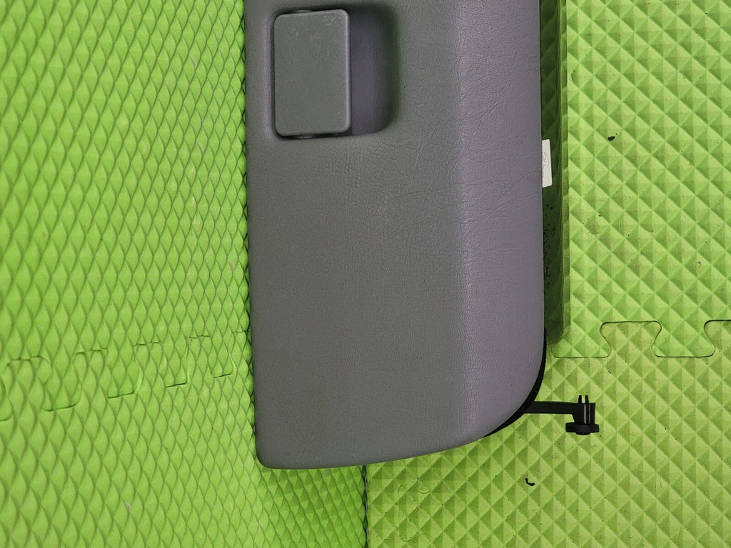 🔥00-03 Mercedes W163 ML55 AMG Dashboard Glove Box Compartment Light Gray G11