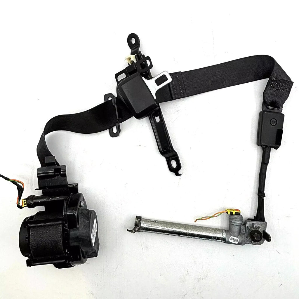 2011 Chevrolet Equinox Front Left Driver Seat Belt Retractor With Bolt