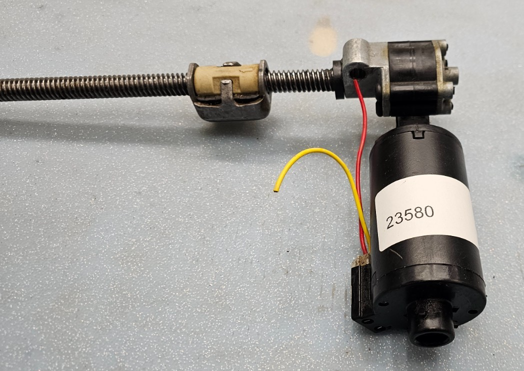 🔥2004-2006 Nissan Altima Seat Forward Back Adjustment Motor Assembly OEM