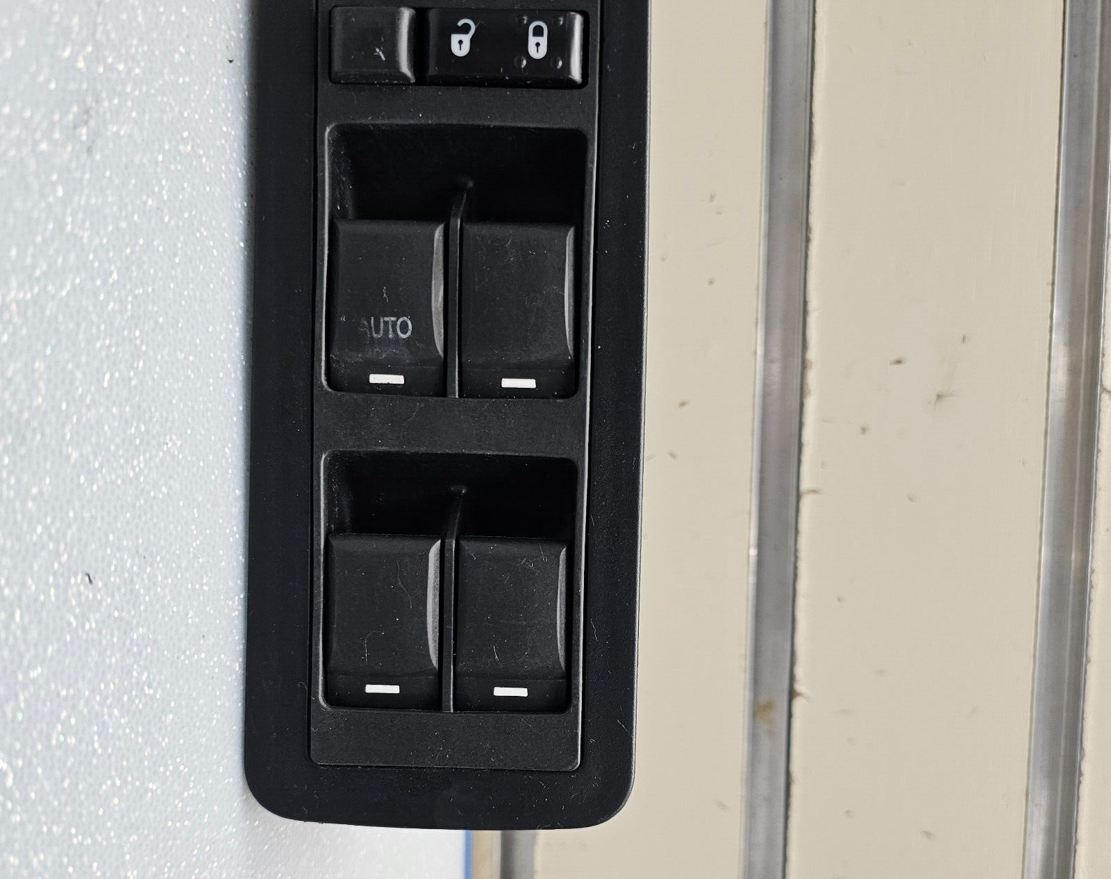 07-10 Charger Magnum Durango Dakota Left Driver Master Power Window Switch Black