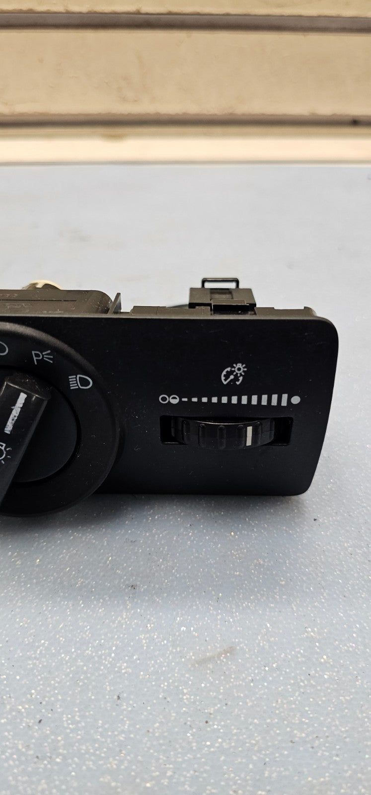 🔥04-07 Ford Freestar  Monterey Override Headlight Switch Dimmer AUTO Black