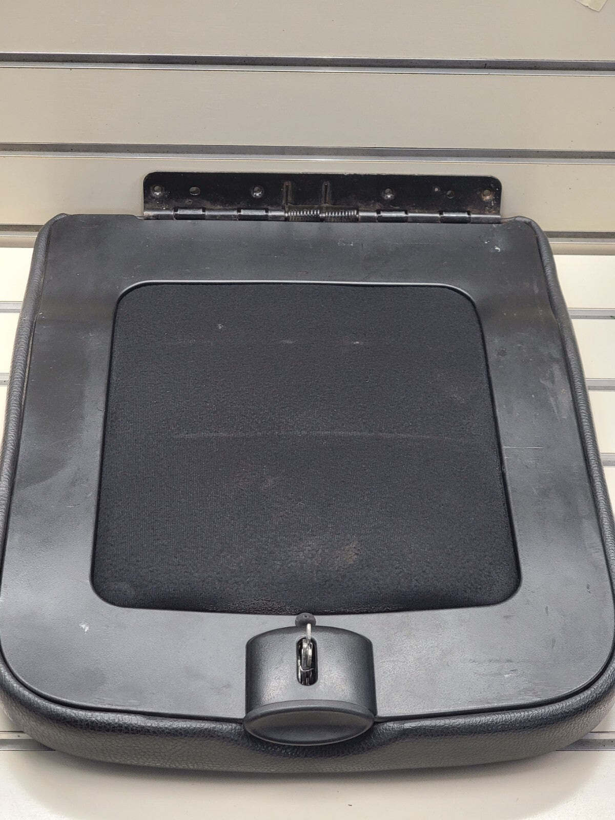 🔥02-08 Dodge RAM Center Console Jump Seat ARMREST Cover Lid Leather Black JS7